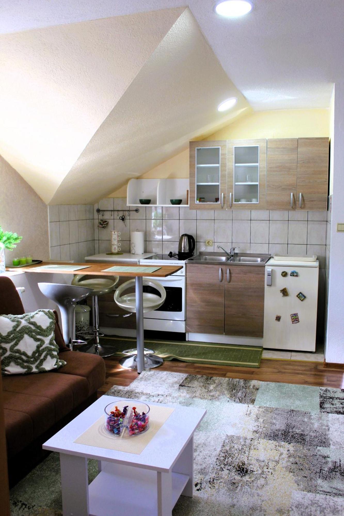Svila Apartmani Bihać エクステリア 写真