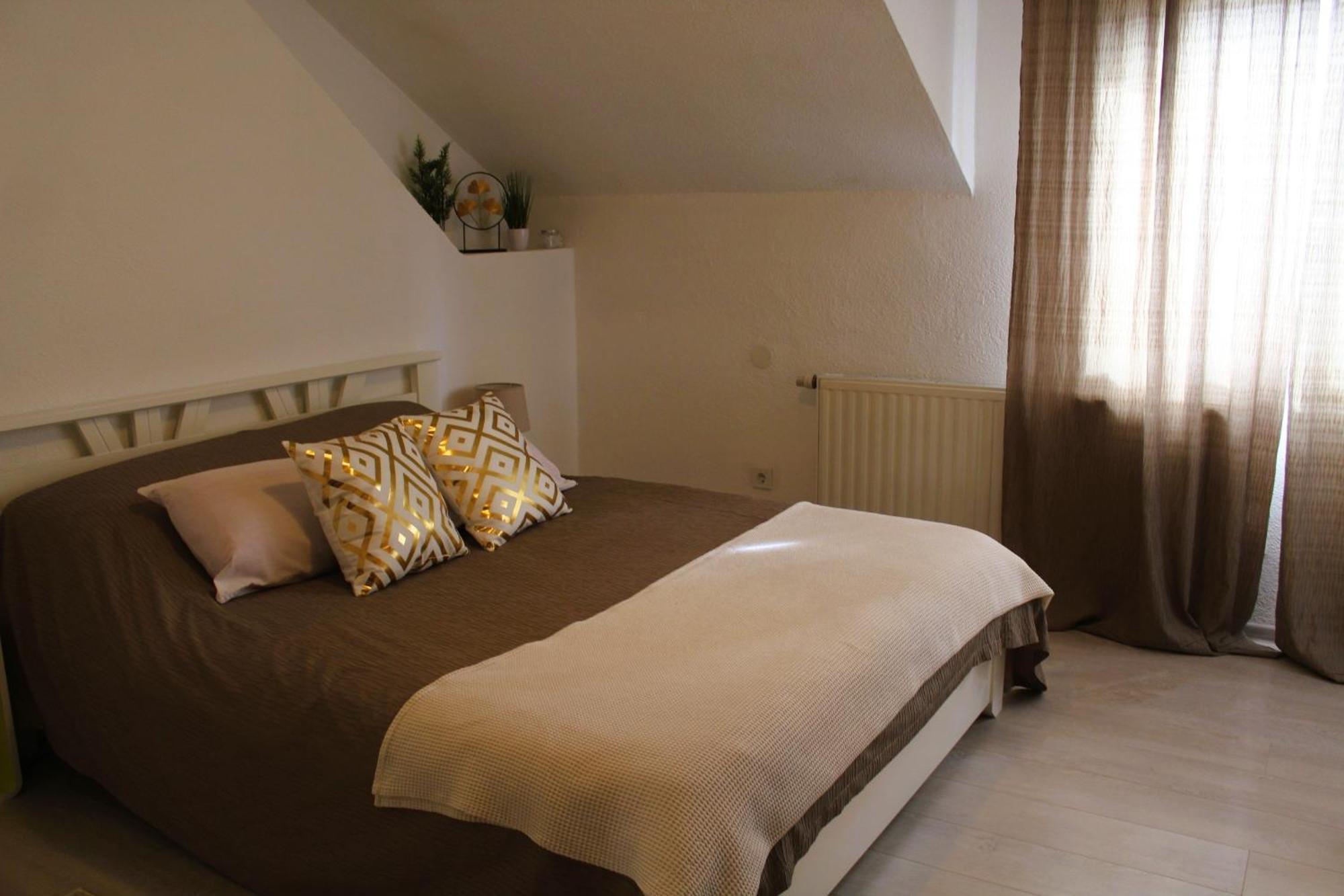 Svila Apartmani Bihać エクステリア 写真